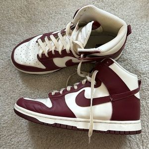 Nike Dunk High Womens Team Red Size 9.5 Burgundy